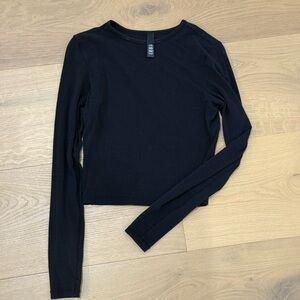 SKIMS Black Long Sleeve Tee
